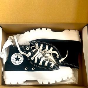 Women’s Converse lugged hi top - black and white NIB